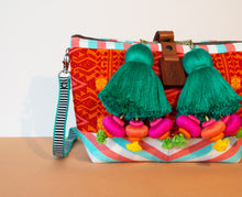 Charger l&#39;image dans la galerie, Sac à main BROMELIA, fait à la main en tissu orange, blanc et turquoise